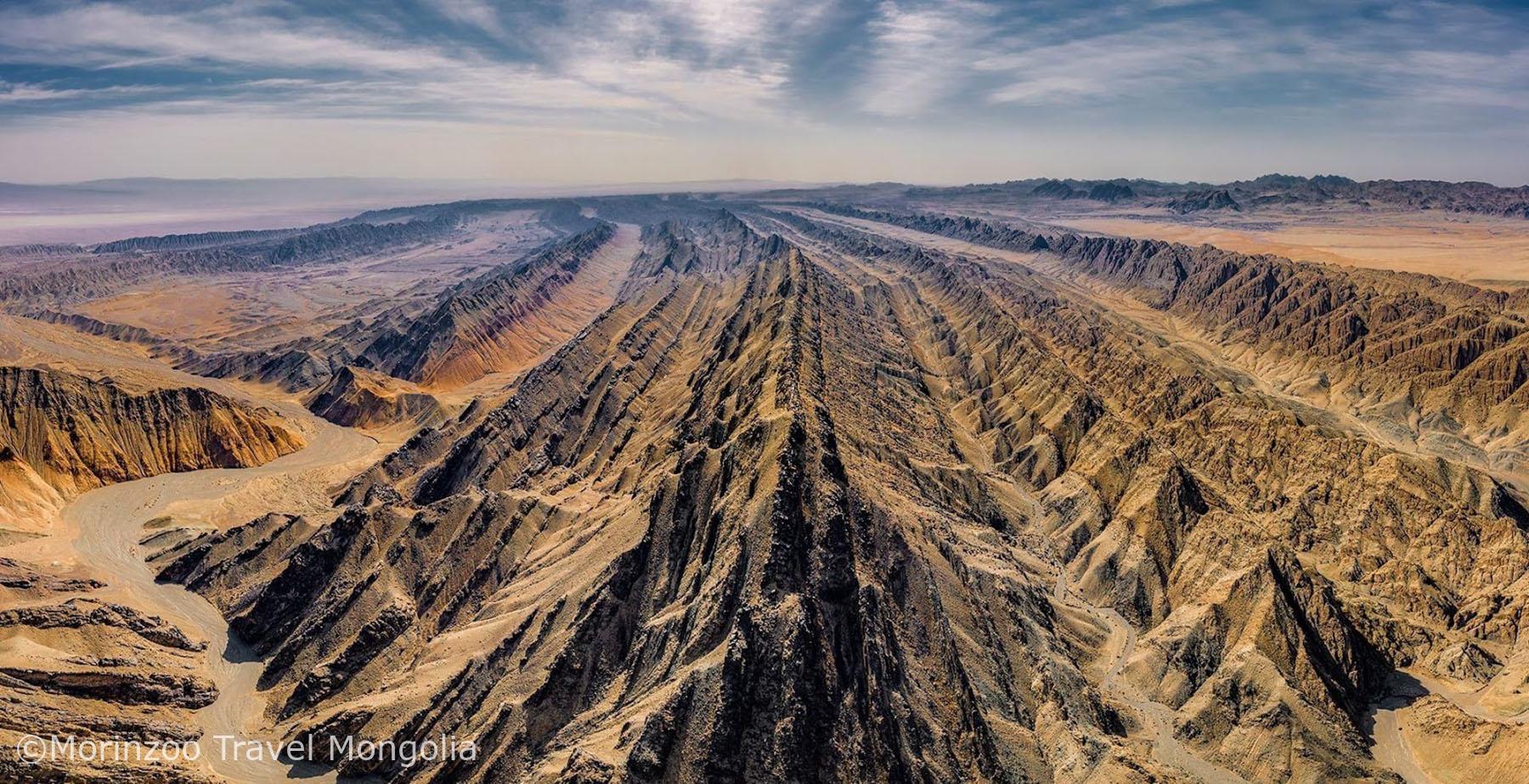 ゴビについて モリンゾーモンゴル乗馬ツアー